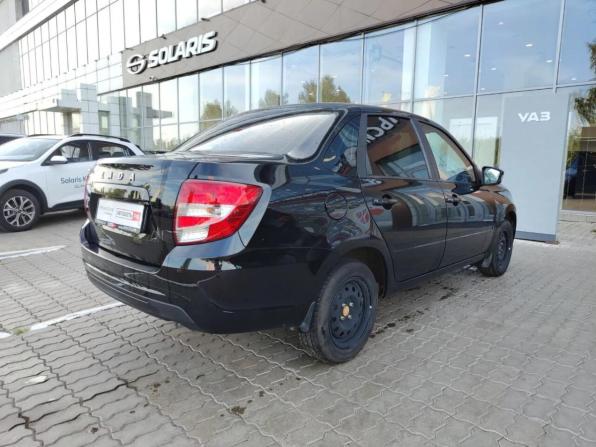 Lada (ВАЗ) Granta I Рестайлинг с пробегом 2023 года, цена 692 513 рублей, 57263 км, седан, Автокод Объявления