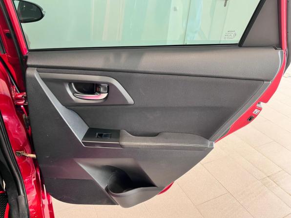 Toyota Auris II с пробегом 2013 года, цена 1 190 000 рублей, 188618 км, хэтчбек, Автокод Объявления