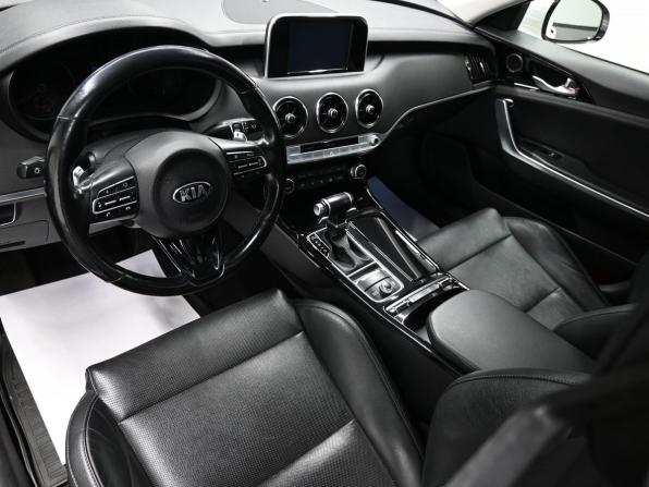 Kia Stinger I с пробегом 2019 года, цена 2 345 000 рублей, 177554 км, лифтбек, Автокод Объявления