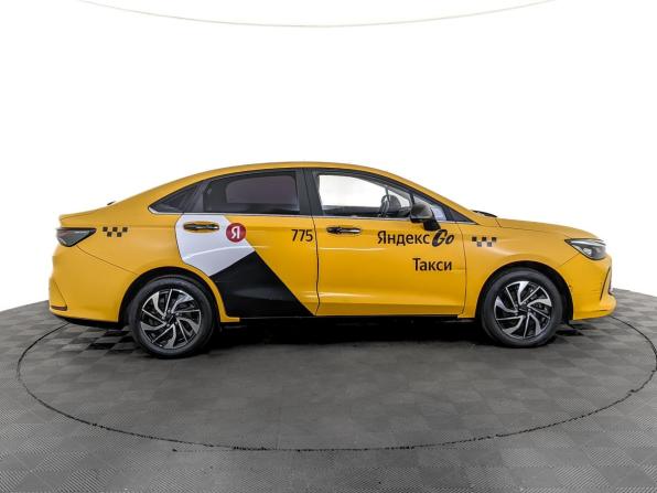 BAIC U5 Plus с пробегом 2023 года, цена 800 000 рублей, 118382 км, седан, Автокод Объявления