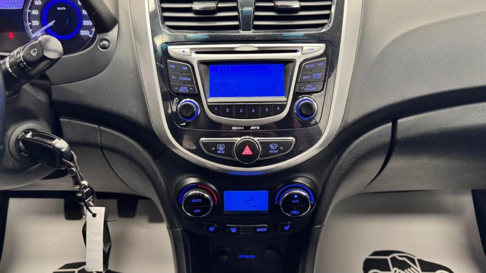 Hyundai Solaris I Киров  - изображение 13
