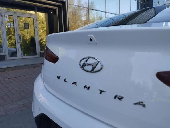 Hyundai Elantra VI (AD) Рестайлинг с пробегом 2020 года, цена 1 499 000 рублей, 159340 км, седан, Автокод Объявления
