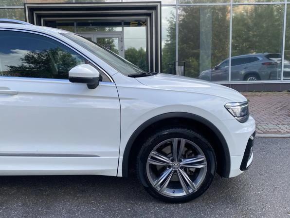 Volkswagen Tiguan II с пробегом 2020 года, цена 3 199 000 рублей, 121524 км, внедорожник, Автокод Объявления