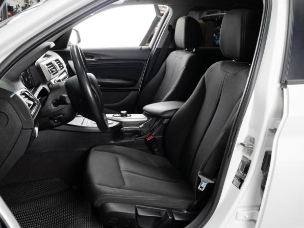 BMW 1 серии II (F20/F21) Рестайлинг 2 с пробегом 2017 года, цена 1 649 000 рублей, 140859 км, хэтчбек, Автокод Объявления