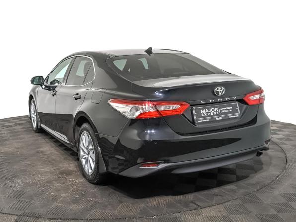Toyota Camry VIII (XV70) с пробегом 2021 года, цена 2 820 000 рублей, 33324 км, седан, Автокод Объявления