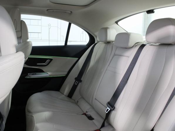 Mercedes-Benz E-Класс VI (W214 S214) с пробегом 2024 года, цена 6 990 000 рублей, 2727 км, седан, Автокод Объявления