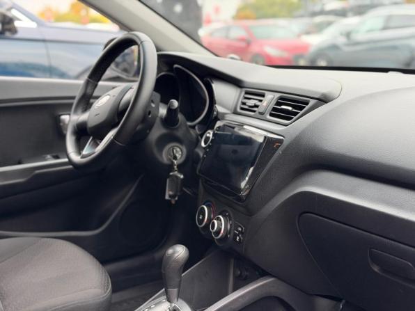 Kia Rio III с пробегом 2012 года, цена 795 000 рублей, 130679 км, седан, Автокод Объявления