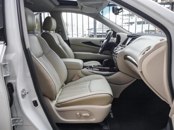 Infiniti QX60 I Рестайлинг с пробегом 2017 года, цена 2 349 000 рублей, 96482 км, внедорожник, Автокод Объявления