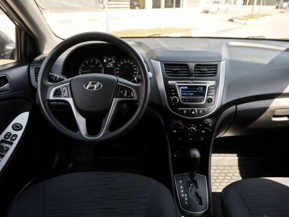 Hyundai Solaris I Рестайлинг с пробегом 2016 года, цена 1 100 000 рублей, 183776 км, седан, Автокод Объявления