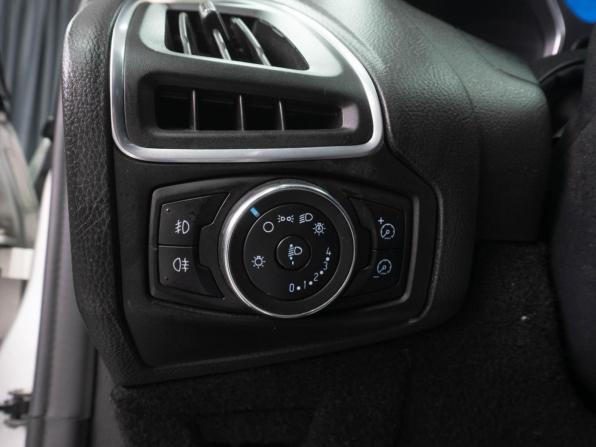 Ford Focus III с пробегом 2011 года, цена 835 000 рублей, 207150 км, хэтчбек, Автокод Объявления