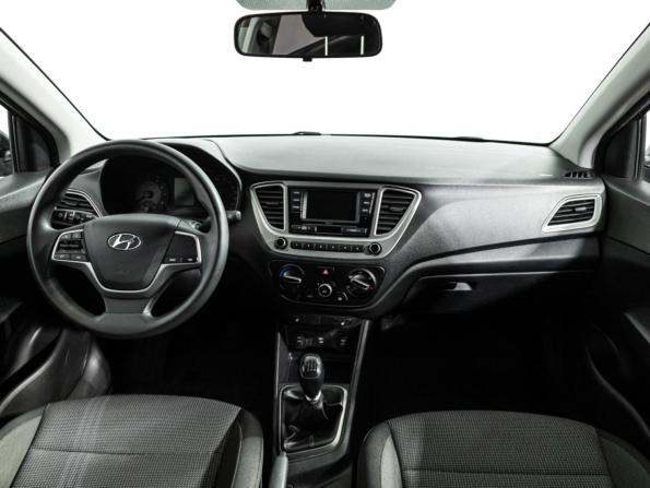 Hyundai Solaris II Рестайлинг с пробегом 2020 года, цена 1 499 700 рублей, 81000 км, седан, Автокод Объявления