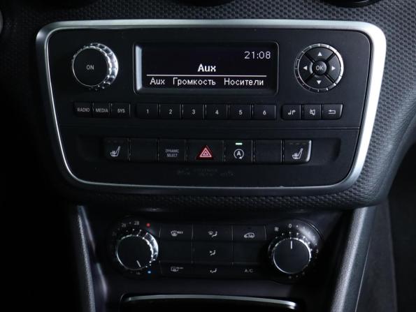 Mercedes-Benz A-Класс III (W176) Рестайлинг с пробегом 2016 года, цена 1 637 960 рублей, 69000 км, хэтчбек, Автокод Объявления