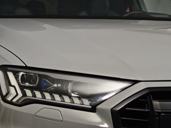 Audi Q7 II (4M) Рестайлинг с пробегом 2023 года, цена 8 999 000 рублей, 42366 км, внедорожник, Автокод Объявления