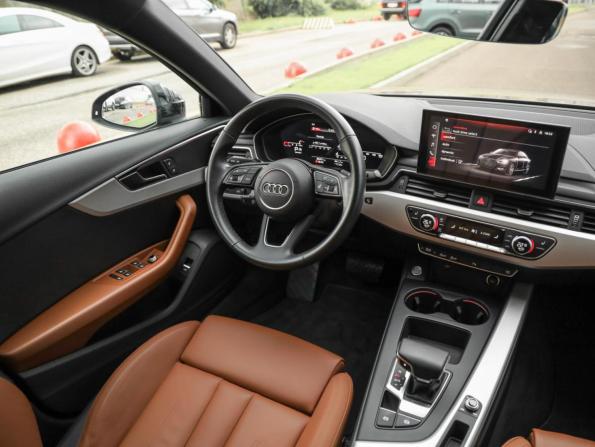 Audi A4 V (B9) Рестайлинг с пробегом 2021 года, цена 3 499 000 рублей, 85159 км, седан, Автокод Объявления