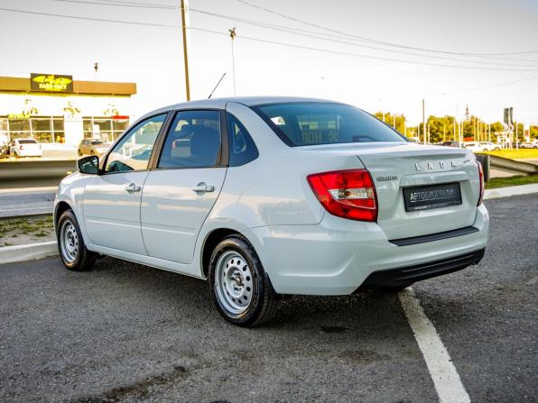 Lada (ВАЗ) Granta I Рестайлинг с пробегом 2022 года, цена 688 000 рублей, 91339 км, седан, Автокод Объявления