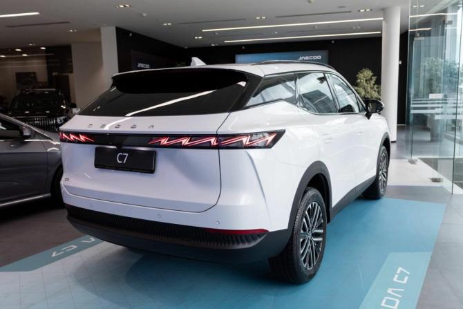 Новый Omoda C7 2026 года, цена 3 099 000 рублей, внедорожник, Автокод Объявления