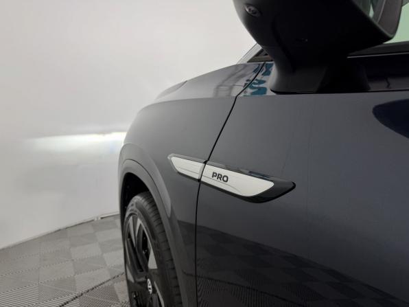 Volkswagen ID.6 с пробегом 2023 года, цена 3 850 000 рублей, 62000 км, внедорожник, Автокод Объявления