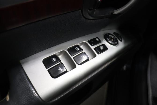 Hyundai Santa Fe II с пробегом 2008 года, цена 860 000 рублей, 222110 км, внедорожник, Автокод Объявления