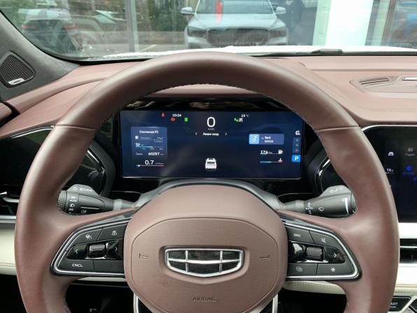 Geely Monjaro I с пробегом 2023 года, цена 3 090 000 рублей, 60254 км, внедорожник, Автокод Объявления