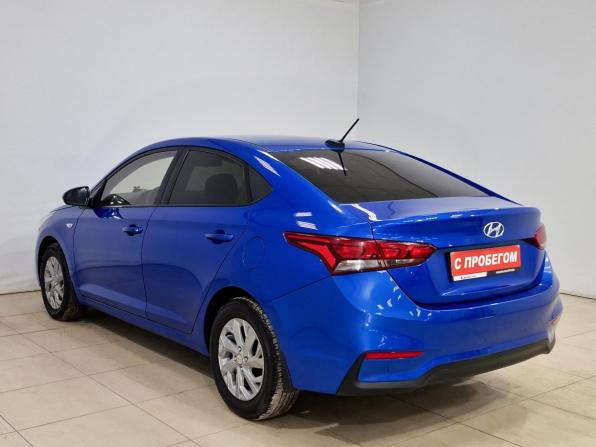 Hyundai Solaris II с пробегом 2017 года, цена 1 175 000 рублей, 128057 км, седан, Автокод Объявления