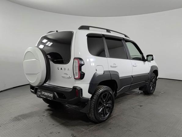 Lada (ВАЗ) Niva Travel I с пробегом 2023 года, цена 1 090 000 рублей, 30326 км, внедорожник, Автокод Объявления