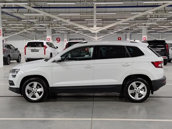 Skoda Karoq I с пробегом 2020 года, цена 2 149 000 рублей, 131671 км, внедорожник, Автокод Объявления
