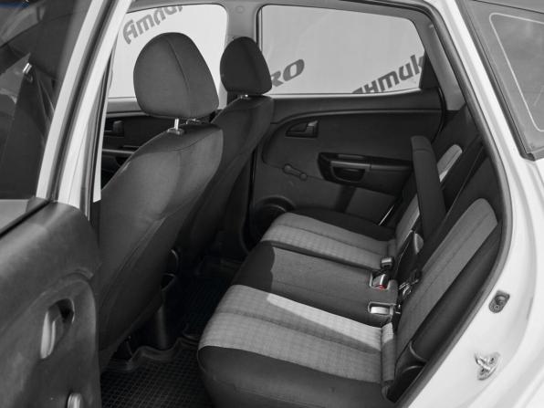 Kia Venga I Рестайлинг с пробегом 2015 года, цена 1 070 000 рублей, 135717 км, минивэн, Автокод Объявления