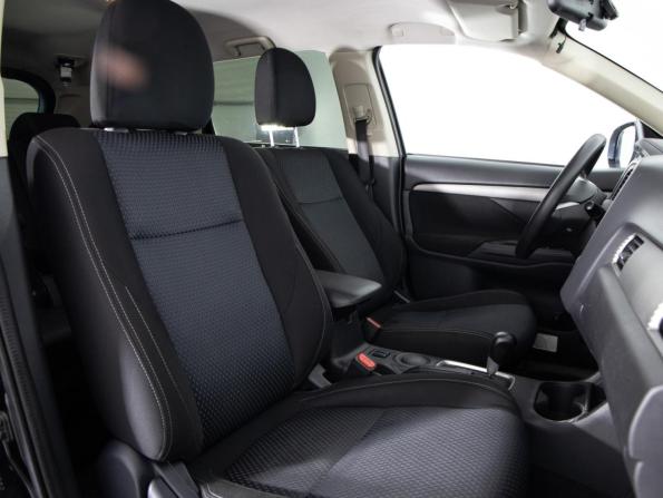 Mitsubishi Outlander III Рестайлинг 2 с пробегом 2016 года, цена 1 249 000 рублей, 251387 км, внедорожник, Автокод Объявления