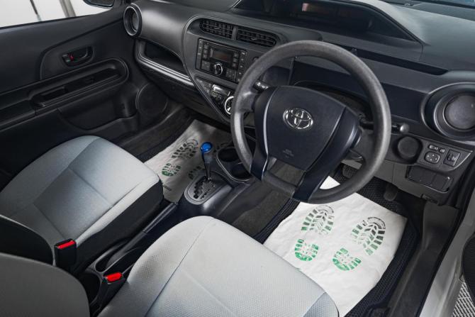Toyota Aqua I Рестайлинг 2 с пробегом 2019 года, цена 1 099 000 рублей, 160000 км, хэтчбек, Автокод Объявления