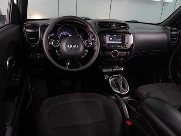 Kia Soul II Рестайлинг с пробегом 2018 года, цена 1 699 000 рублей, 140060 км, хэтчбек, Автокод Объявления