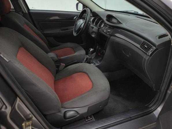 Dongfeng H30 Cross с пробегом 2015 года, цена 500 000 рублей, 114909 км, хэтчбек, Автокод Объявления