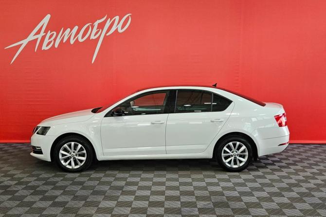 Skoda Octavia III (A7) Рестайлинг с пробегом 2017 года, цена 1 860 000 рублей, 148360 км, лифтбек, Автокод Объявления