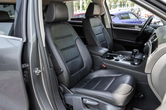 Volkswagen Touareg II Рестайлинг с пробегом 2014 года, цена 2 079 000 рублей, 262052 км, внедорожник, Автокод Объявления