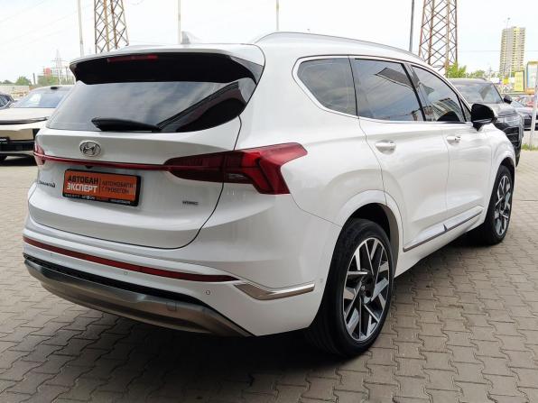 Hyundai Santa Fe IV Рестайлинг с пробегом 2021 года, цена 4 200 000 рублей, 65492 км, внедорожник, Автокод Объявления