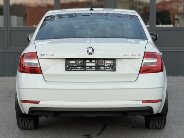 Skoda Octavia III (A7) Рестайлинг с пробегом 2018 года, цена 1 599 000 рублей, 188290 км, лифтбек, Автокод Объявления