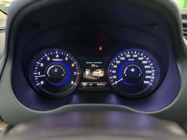 Hyundai Grandeur V с пробегом 2012 года, цена 1 590 000 рублей, 131336 км, седан, Автокод Объявления