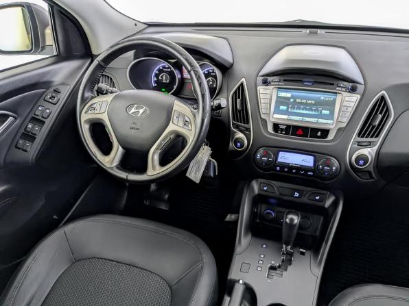 Hyundai ix35 I с пробегом 2012 года, цена 1 400 000 рублей, 125135 км, внедорожник, Автокод Объявления