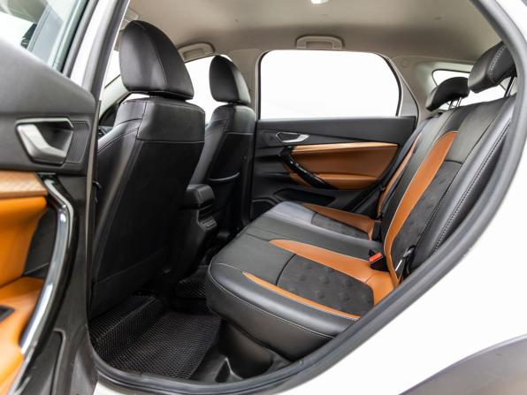 Lada (ВАЗ) Vesta I Рестайлинг (NG) с пробегом 2023 года, цена 1 378 000 рублей, 69317 км, универсал, Автокод Объявления