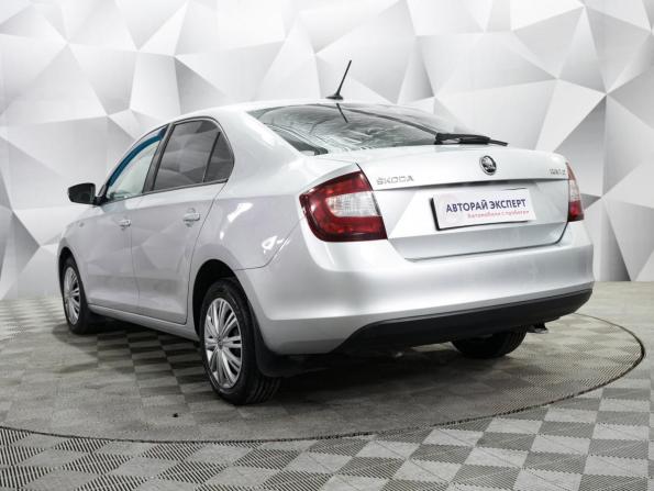 Skoda Rapid I Рестайлинг с пробегом 2018 года, цена 1 221 000 рублей, 103694 км, лифтбек, Автокод Объявления