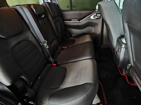 Nissan Pathfinder III Рестайлинг с пробегом 2011 года, цена 1 160 000 рублей, 315970 км, внедорожник, Автокод Объявления