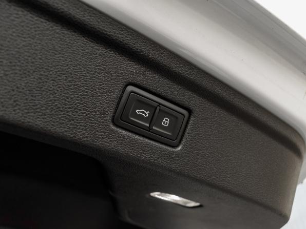 Audi A5 II (F5) с пробегом 2017 года, цена 2 300 000 рублей, 212778 км, лифтбек, Автокод Объявления