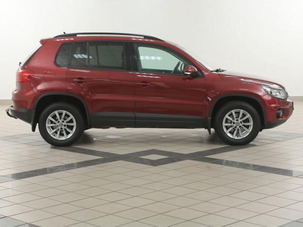 Volkswagen Tiguan I Рестайлинг с пробегом 2012 года, цена 1 138 000 рублей, 196000 км, внедорожник, Автокод Объявления