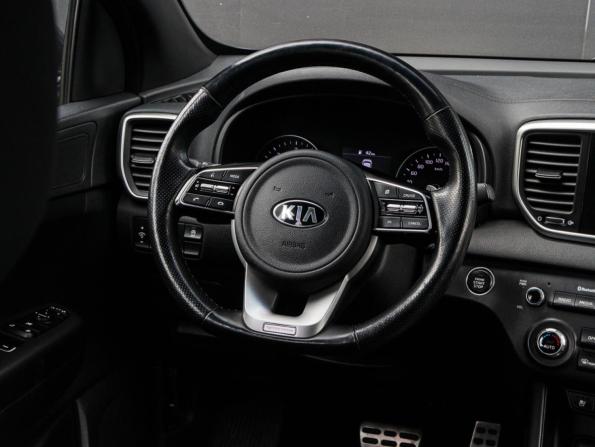 Kia Sportage IV Рестайлинг с пробегом 2018 года, цена 1 920 000 рублей, 83153 км, внедорожник, Автокод Объявления
