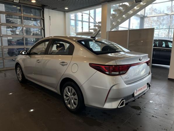 Kia Rio IV Рестайлинг с пробегом 2020 года, цена 1 545 000 рублей, 100298 км, седан, Автокод Объявления