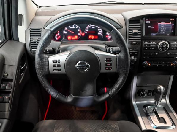 Nissan Pathfinder III Рестайлинг с пробегом 2013 года, цена 1 920 000 рублей, 159780 км, внедорожник, Автокод Объявления