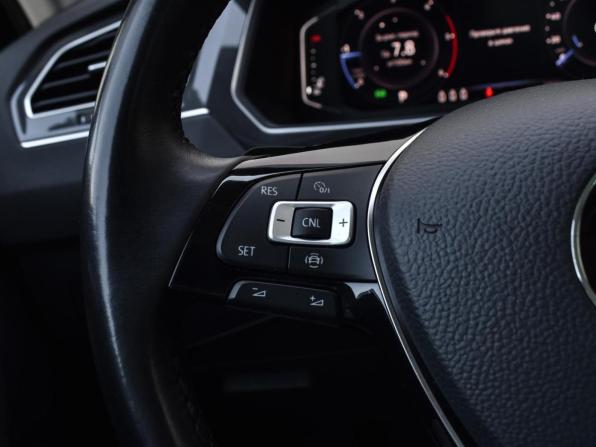 Volkswagen Tiguan II с пробегом 2019 года, цена 3 150 000 рублей, 33071 км, внедорожник, Автокод Объявления
