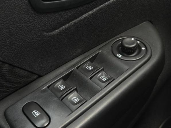 Renault Kaptur I с пробегом 2016 года, цена 1 480 000 рублей, 99200 км, внедорожник, Автокод Объявления