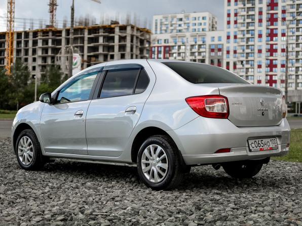 Renault Logan II с пробегом 2015 года, цена 899 000 рублей, 36564 км, седан, Автокод Объявления