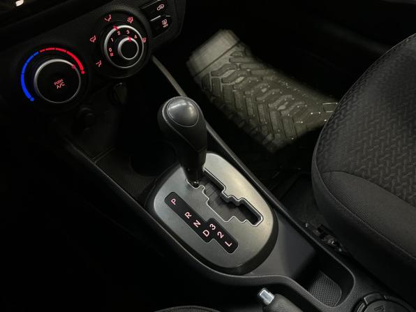 Kia Rio III с пробегом 2013 года, цена 690 000 рублей, 101000 км, седан, Автокод Объявления
