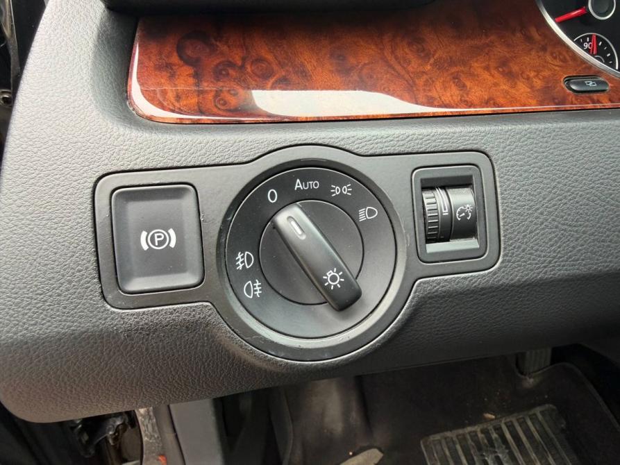 Volkswagen Passat B6 Санкт-Петербург  - изображение 15